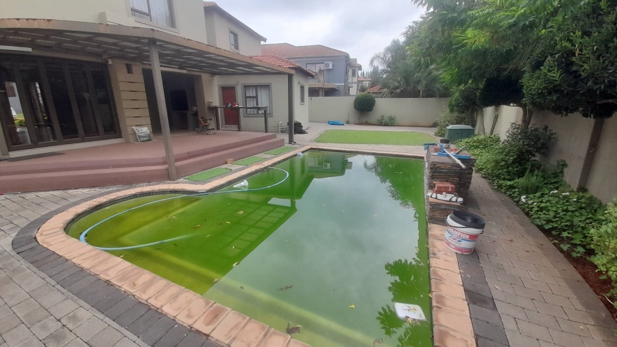 4 Bedroom Property for Sale in Birdwood Estate North West